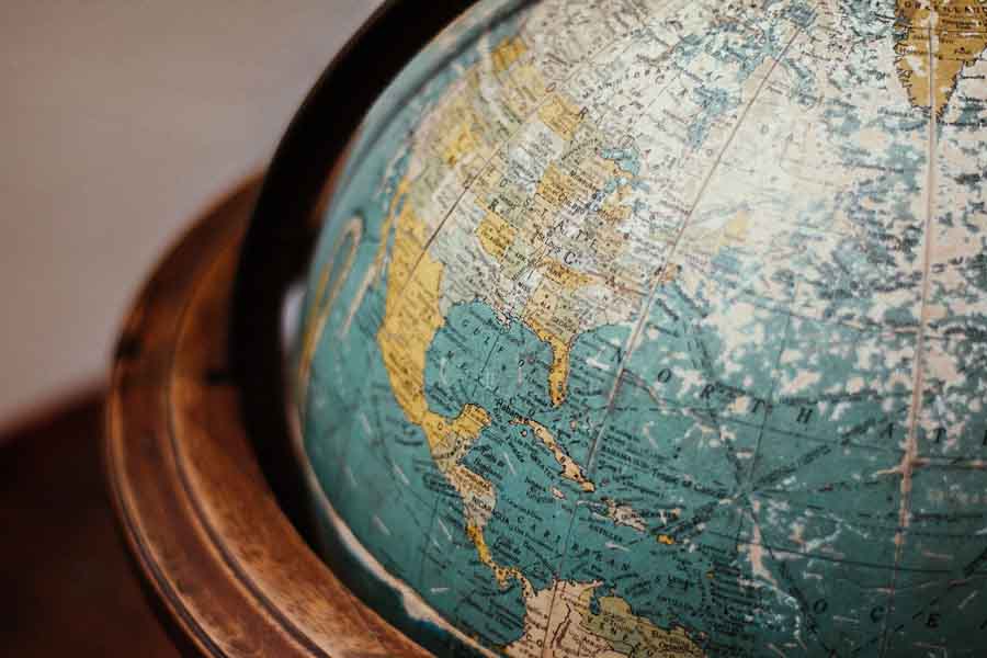 Globe tor ead around the world
