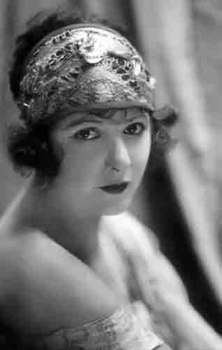 Norma Talmadge, inspiration for fictional character Ruth Cross in the Galliano Club saga.